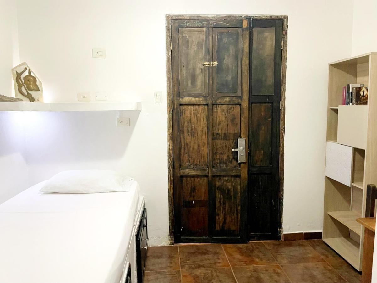 Casa Mama Waldy * Cartagena