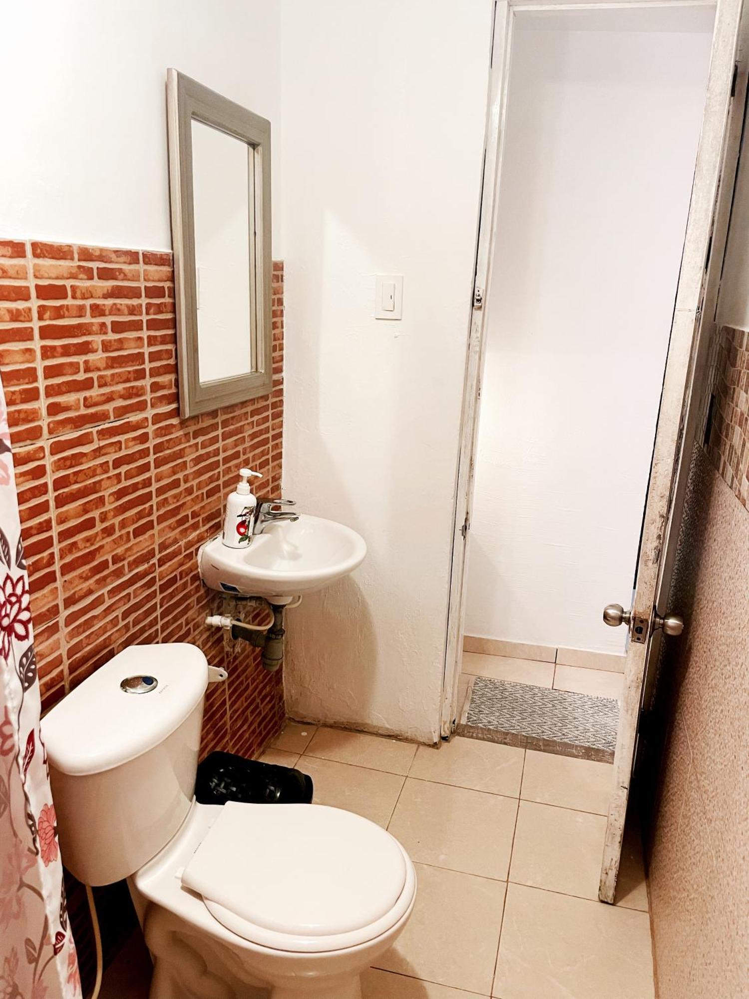 Casa Mama Waldy Hostel